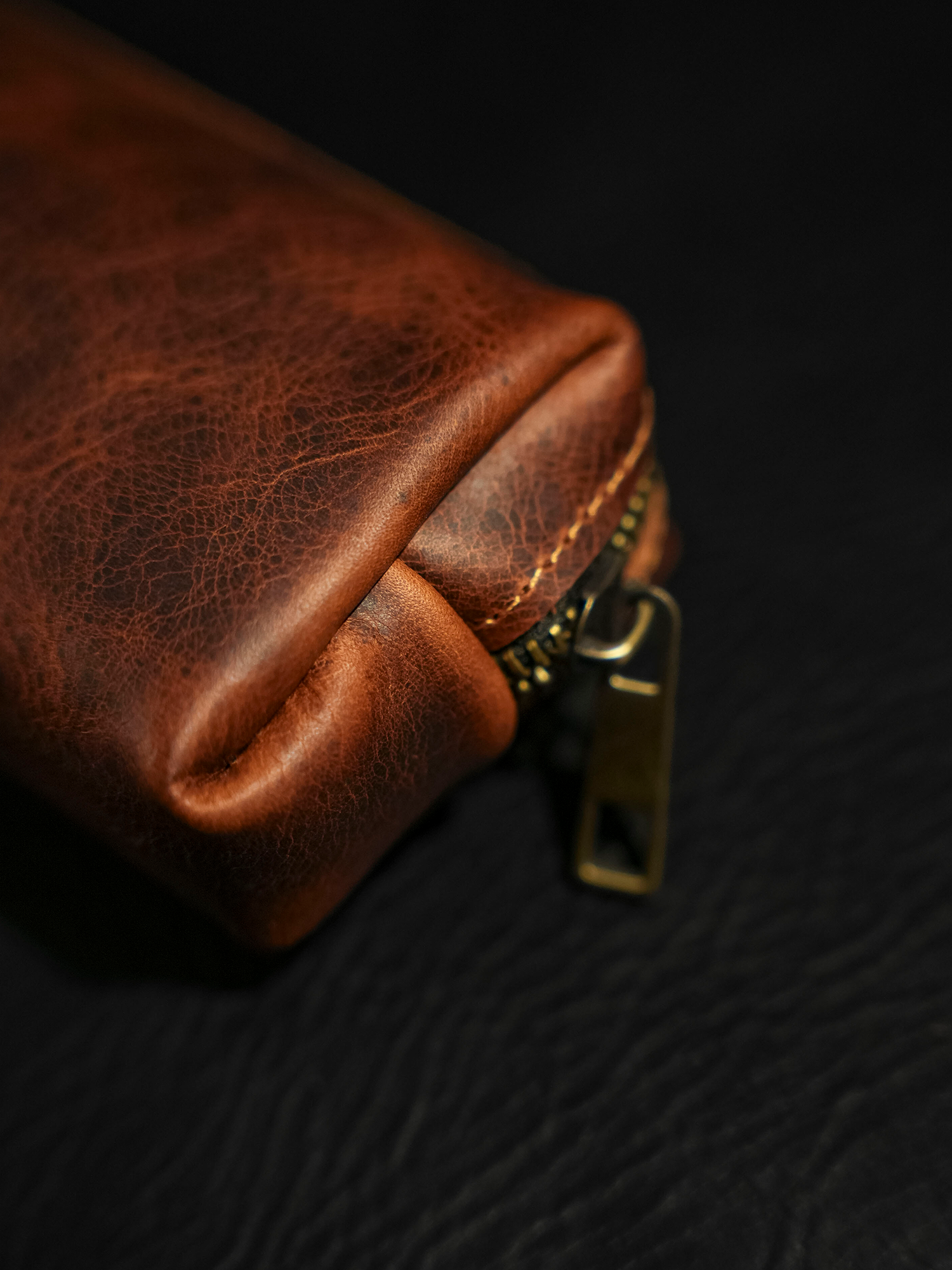 MAKEUPBAG